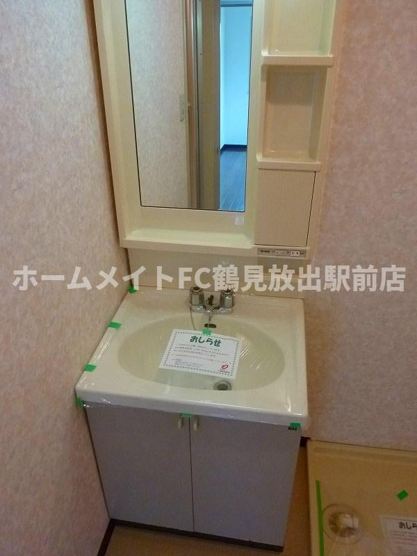 東大阪市森河内東２丁目の賃貸マンションの独立洗面台