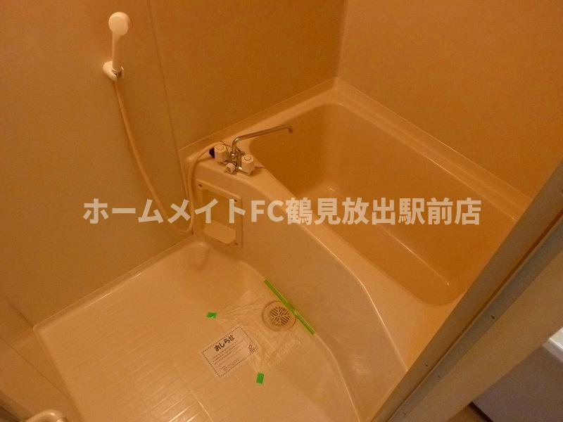 東大阪市森河内東２丁目の賃貸マンションの浴室
