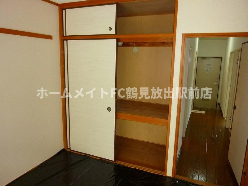 東大阪市森河内東２丁目の賃貸マンションの収納