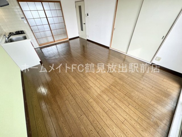 東大阪市森河内東２丁目の賃貸マンションの居間・リビング
