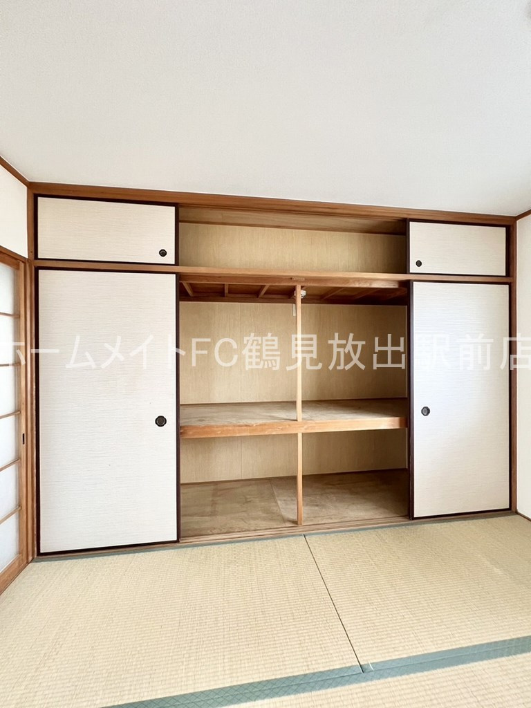 東大阪市森河内東２丁目の賃貸マンションの収納