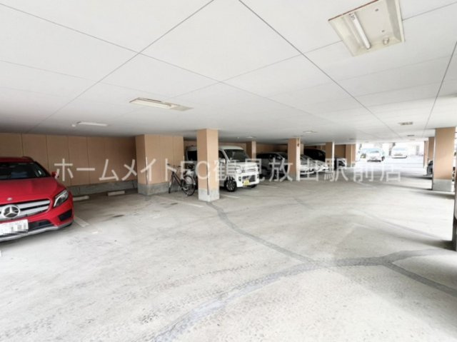 東大阪市森河内東２丁目の賃貸マンションの駐車場