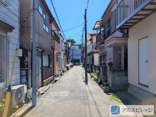 中古｜富士見市貝塚２丁目の前面道路含む現地写真|私道幅員約4ｍ