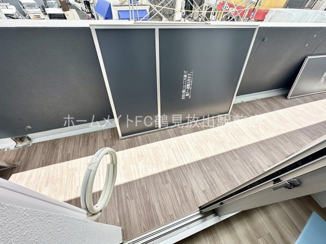 大阪市城東区諏訪１丁目の賃貸マンションのバルコニー