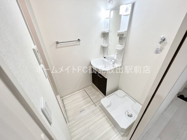 大阪市城東区中浜３丁目のアパートの洗面所