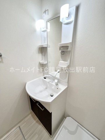 大阪市城東区中浜３丁目のアパートの独立洗面台