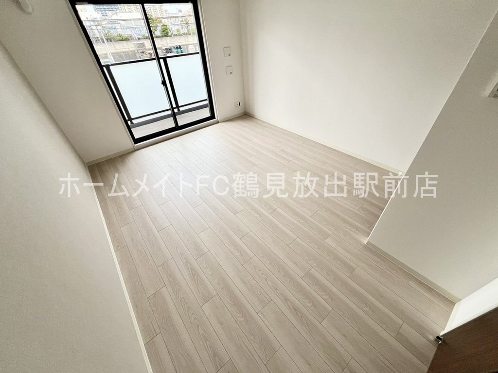 大阪市城東区放出西２丁目の賃貸マンションの洋室