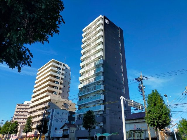 エステムコート名古屋金山サウスゲートの外観