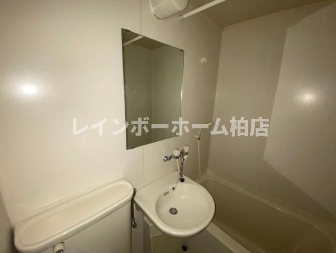 特典：仲介手数料が無料です!!の洗面所