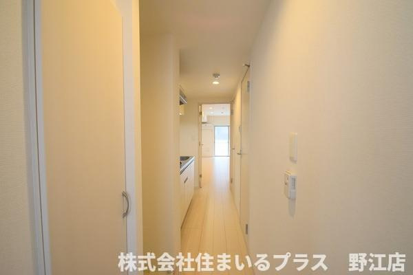 リブリ・フェリアードのその他