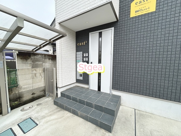 east2の玄関