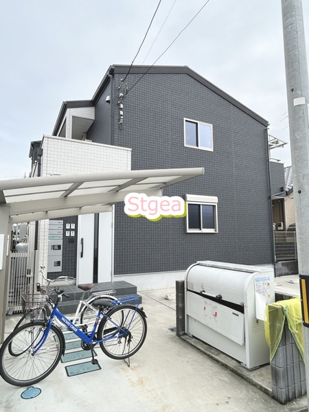 east2の外観