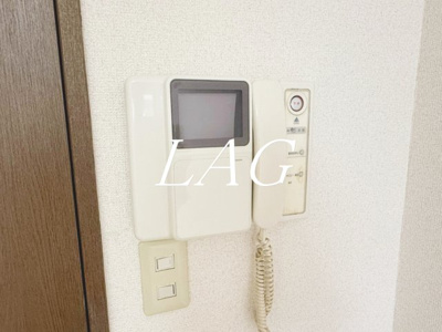 【設備】 | アイビーフラッツ台東 | モニター付きインターホンです。