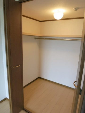【収納】 | ラフィネタウン丸山東 | 便利な収納スペースです