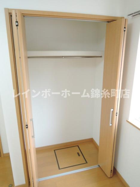 グランシャレー島根Ⅲの収納