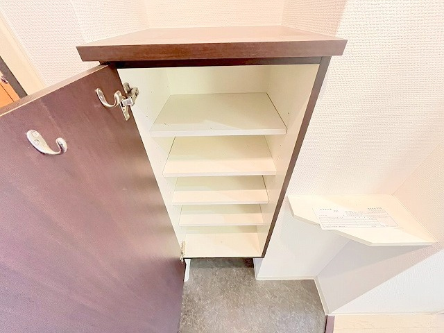セレニテ新大阪弐番館の収納