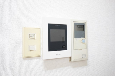 【セキュリティ】 | ウィズ末広 | モニター付インターフォン