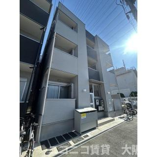 大阪市住之江区御崎７丁目のアパートの外観