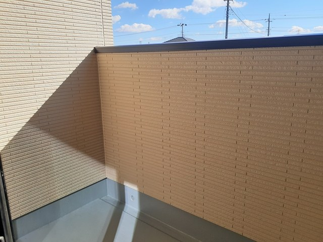 【バルコニー】 | リバーセゾン古河