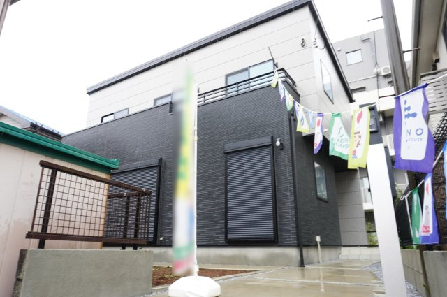 草加市原町1丁目 築後未入居住宅の外観