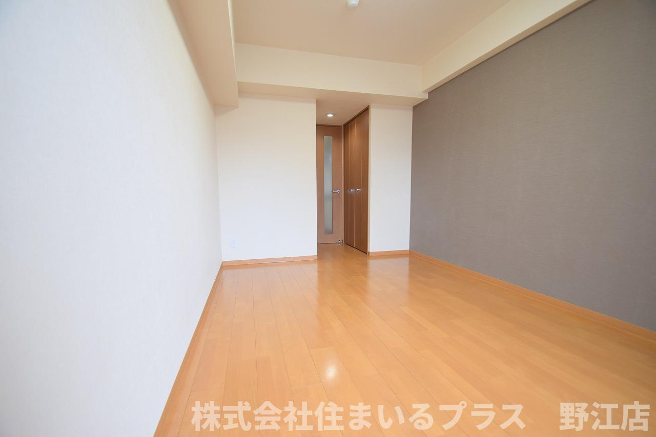 CONSOLATA城北の洋室