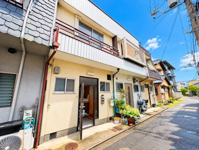 川島東代町