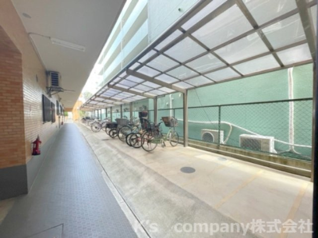 茅ヶ崎市幸町　ダイアパレス茅ヶ崎の駐輪場|駐輪スペース◇