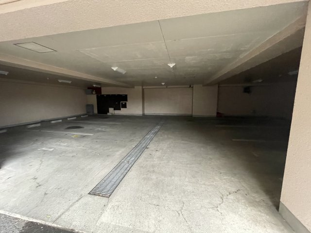 【駐車場】 | モンシャトー松戸