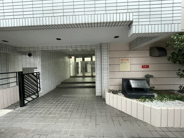 【エントランス】 | モンシャトー松戸