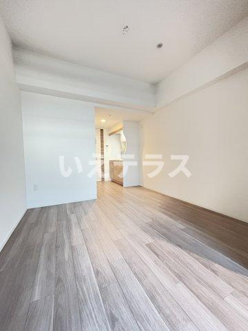 セレニテ神戸元町プリエの寝室