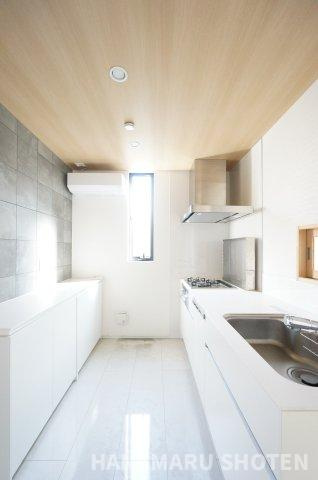 村田町貸家のキッチン|お電話でのご予約がスムーズです！