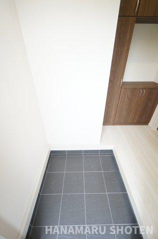 Ｓｕｍａｉ－ｔｏ千葉市花見川区こてはし台０９の玄関|ご見学・ご契約時の送迎可能！