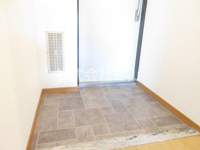 江東区枝川１丁目の賃貸マンションの玄関