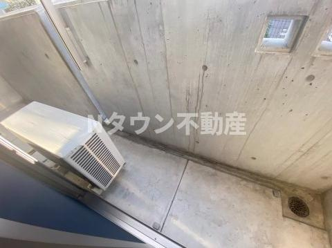 【バルコニー】 | ArtⅠ(アートワン) | 暖かな日差しのふりそそぐバルコニー