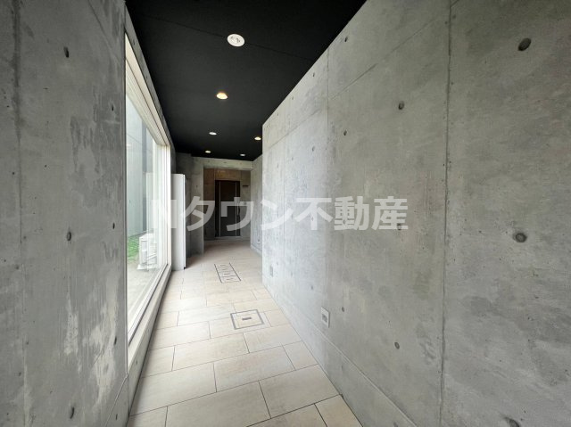 【ロビー】 | ArtⅠ(アートワン) | 建物の内部です
