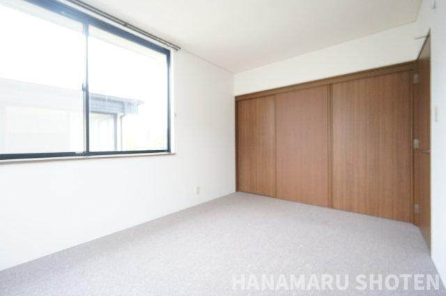 レジデンスヤマダの洋室|お電話でのご予約がスムーズです！