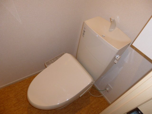 ジョビアル　コートのトイレ|ウォシュレット
