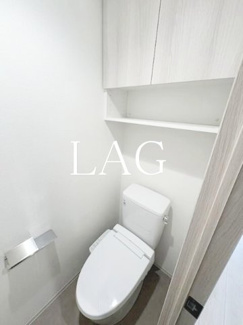 【トイレ】 | ARCOBALENO MINAMISENJU | トイレです。