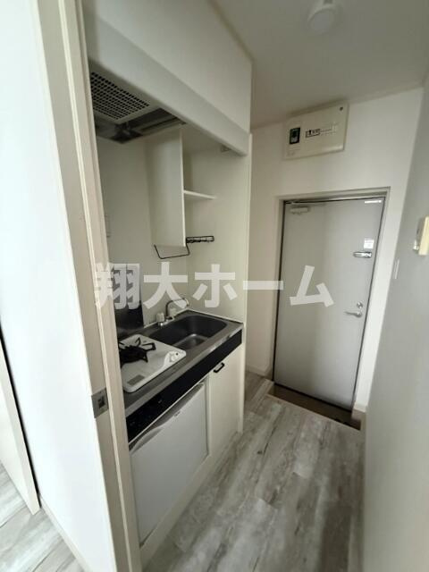 シャンテクラシコ南千住の玄関
