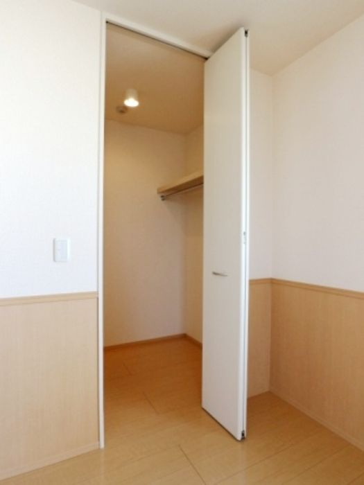 フローラル　Aの寝室