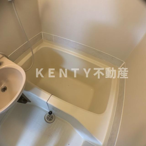 【浴室】 | スカイハイツ | 落ち着いた空間のお風呂です