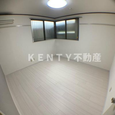 【寝室】 | スカイハイツ | 寝室です
