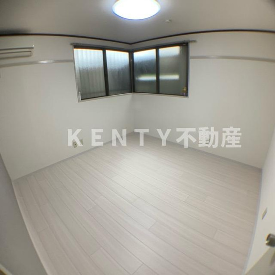 【寝室】 | スカイハイツ | 寝室です