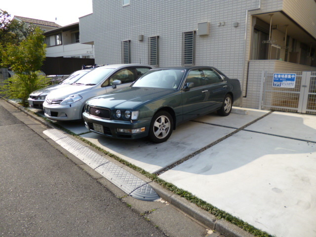 グランプラス奥沢の駐車場|★敷地内駐車場有り★（要空き確認）