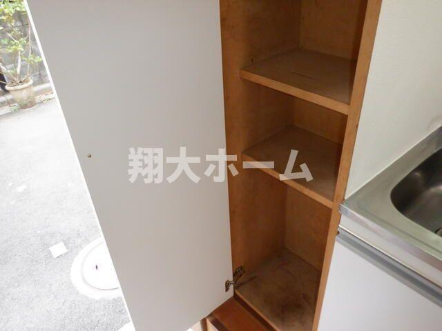 コーポミライの玄関