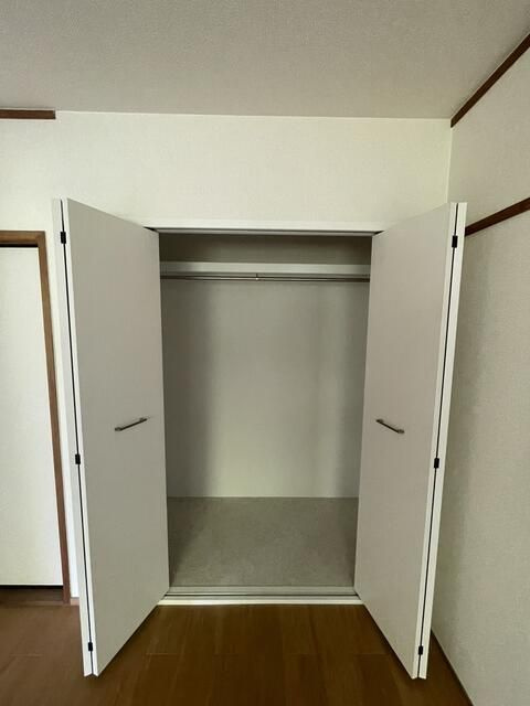 サンヒルズ岡Ⅱの収納