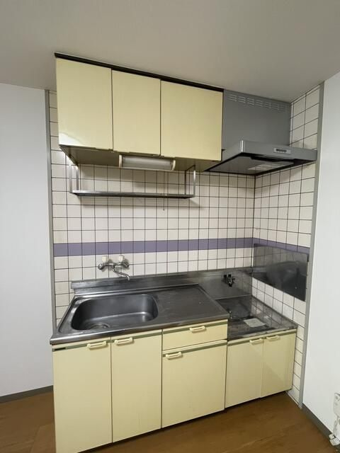 サンヒルズ岡Ⅱのキッチン