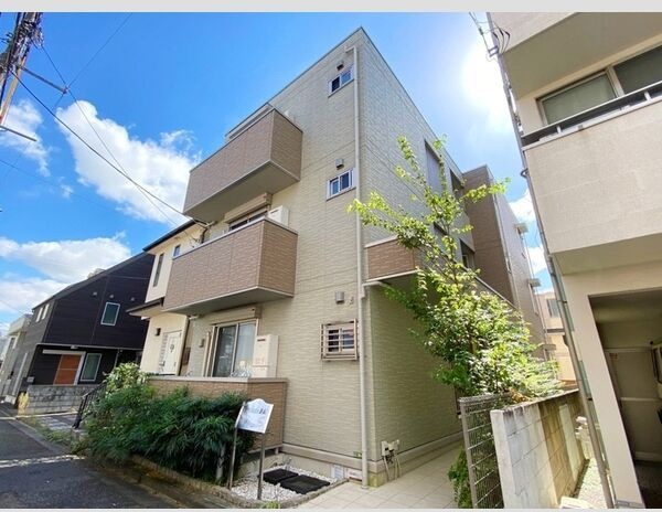 Prelude池尻の外観