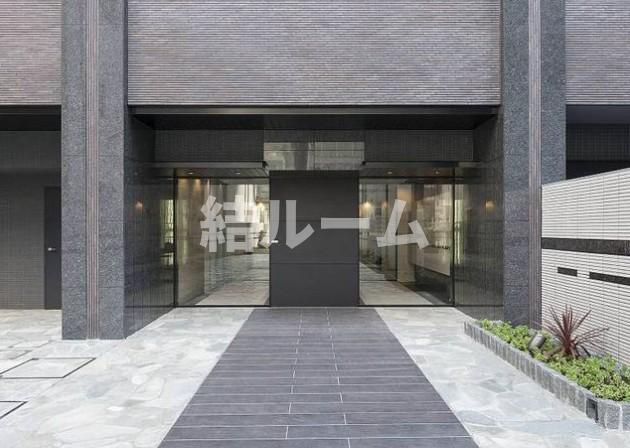 豊島区東池袋２丁目の賃貸マンションのエントランス