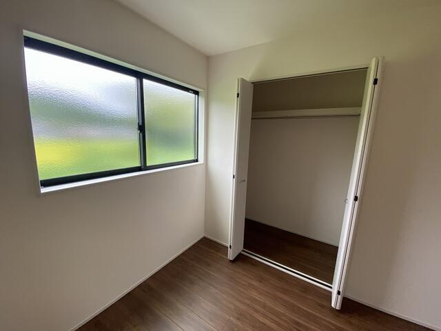 駿東郡小山町菅沼の新築一戸建の収納|１階洋室６帖 クローゼット収納